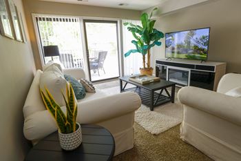 Large floorplans available in 9 styles