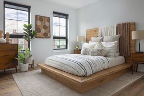 Philadelphia apartment for rent - a bedroom with a bed and pillows on it