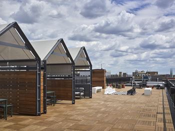 Rooftop deck
