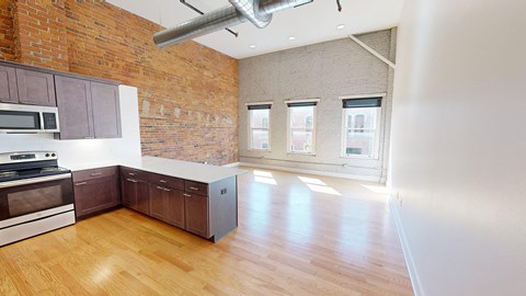 Floor plan for 1 bed, 1 bath, 910 sqft
