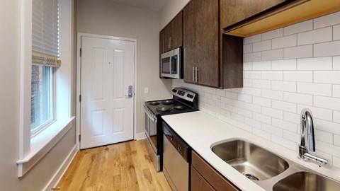 Floor plan for studio, 1 bath, 423 sqft