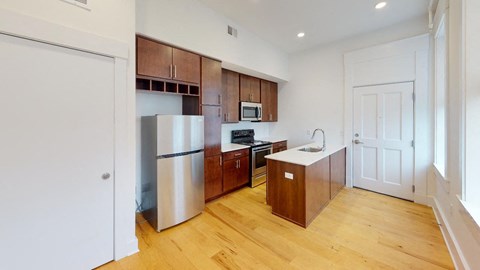 Floor plan for studio, 1 bath, 567 sqft
