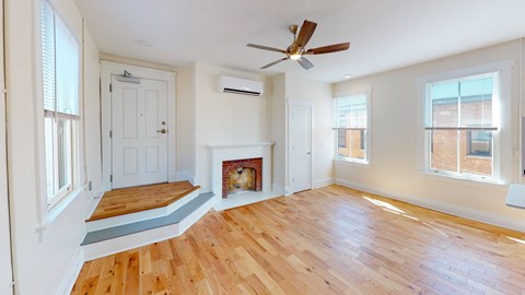 Floor plan for 1 bed, 1 bath, 732 sqft
