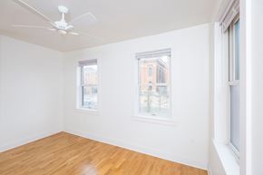 Cincinnati apartment for rent - Pendleton - Broadway Square