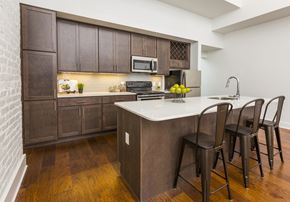 Cincinnati apartment for rent - Findlay-Market Square