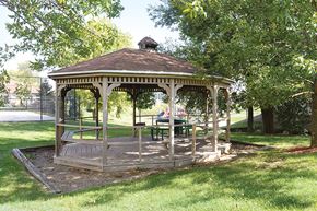 Pleasant Hill apartment for rent - Gazebo