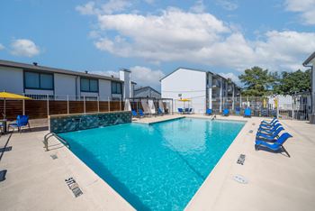 Spectacular view of swimming pool