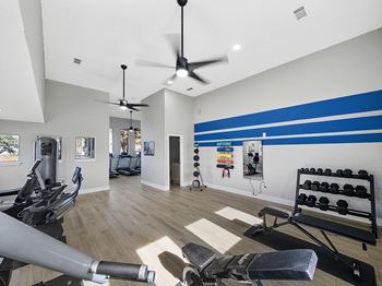 Fitness center w/ free weights