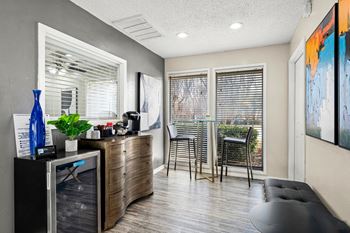 Leasing office