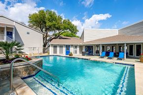 Irving apartment for rent - the swimming pool at the resort at governors residence
