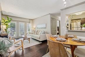 Louisville apartment for rent - Dining and living room setting at Avenue in the Highlands Apartments in Louisville