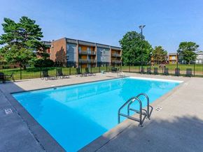 Cincinnati apartment for rent - Swimming Pool