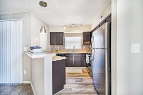 Maineville apartment for rent - Kitchen with premium cabinet  and stainless appliances
