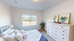 Green Bay apartment for rent - Primary Bedroom with Stunning View