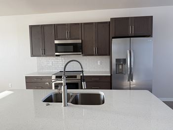 Quartz countertops