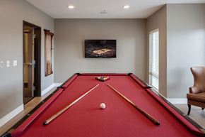 Wilsonville apartment for rent - Portera at the Grove_Wilsonville  Billiards room