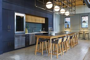 Shoreline apartment for rent - Community Kitchen