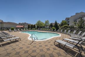 West Greenwich apartment for rent - Sparkling Pool