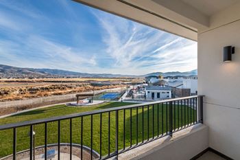 Private patios/balconies*