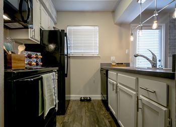 Black appliance package