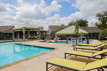 Swimming pool & sundeck