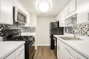 Full kitchen appliance package