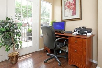 Exclusive business center