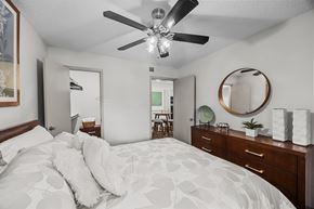 Lewisville apartment for rent - The View on Fox Creek located  at 201 W Southwest Pkwy, Lewisville, TX 75067.