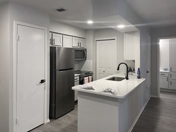 Kitchen bar with granite counter top