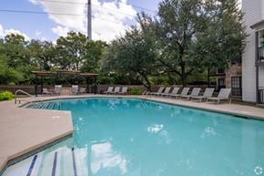 San Antonio apartment for rent - The Broadwater at Salado Creek Pool