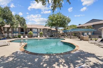 Our apartments offer a swimming pool