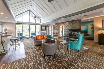 Clubhouse with wifi