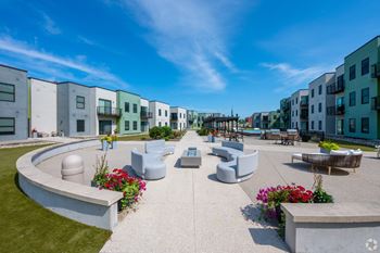 Courtyard with fire pit