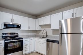 Minnetonka apartment for rent - Updated Kitchens in select units!