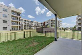 Private yards available