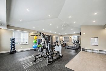 24-Hour fitness center with wi-fi
