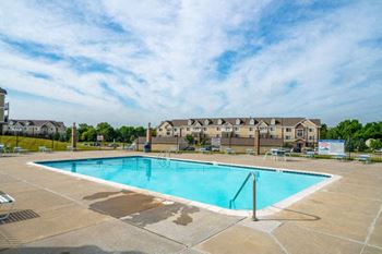Outdoor pool with wi-fi 