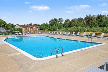 Refreshing swimming pool