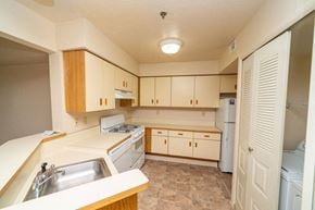 Holland apartment for rent - Spacious One Bedroom Kitchen at Windmill Lakes Apartments, Holland, 49424