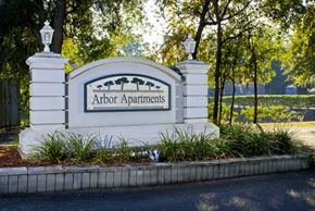 Gainesville apartment for rent - sign