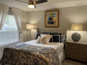 Gainesville apartment for rent - Compass master suite with king size bed and dresser