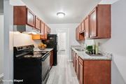 Oak Park apartment for rent - Modern Kitchen at The Loop on Greenfield Apartments, Oak Park