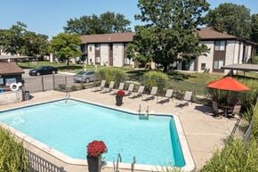 Southfield apartment for rent - our apartments offer a swimming pool