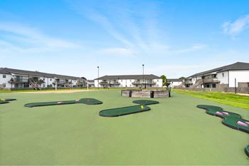 Miniature golf