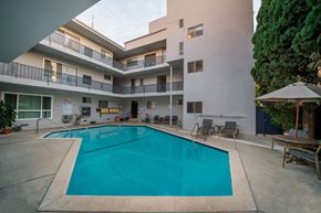 Los Angeles apartment for rent - Pool 2