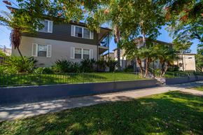 Los Angeles apartment for rent - our apartments showcase a beautiful lawn