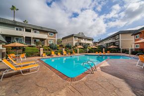 La Mesa apartment for rent - our apartments offer a swimming pool