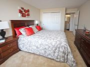Mayfield Heights apartment for rent - Model Suite Bedroom at Gates Mills Place, Mayfield Heights, OH, 44124