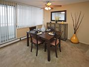 Euclid apartment for rent - 2 Bedroom 1 Bath Model Suite Dining Area at Harbor Crest Apartments, Euclid, OH, 44123