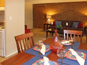 Euclid apartment for rent - Model Dining Area at Summerwood Commons Apartments in Euclid, OH